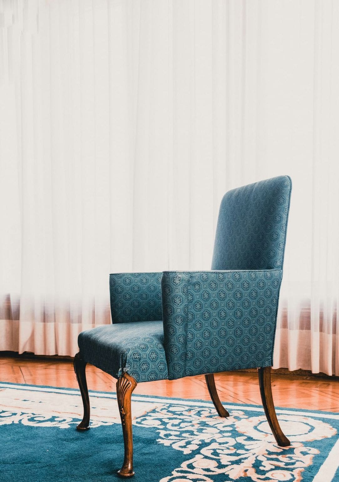 Why Solid Wood Still Holds Its Place in the Home
