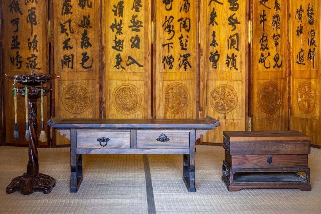 Maple & Stone Furnishings 2